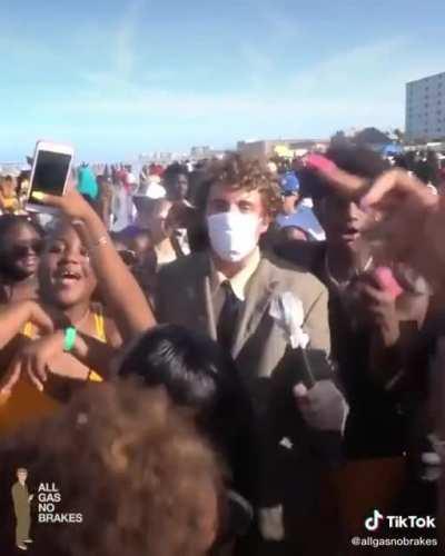 I love Donald Trump but fuck him