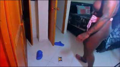 Horny strong ebony shemale with muscular legs.