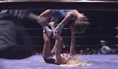 Old school Romero/Ceiling hold submission.