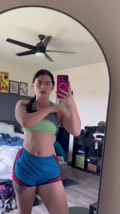 Flashing you after I just finished chest day 