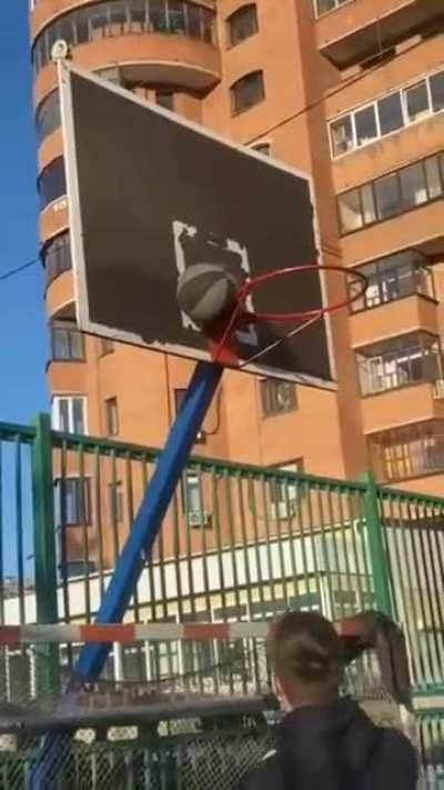 To move a stuck step ball.