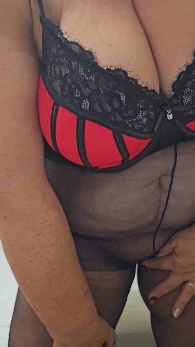 Burnig hot sensastion down there.