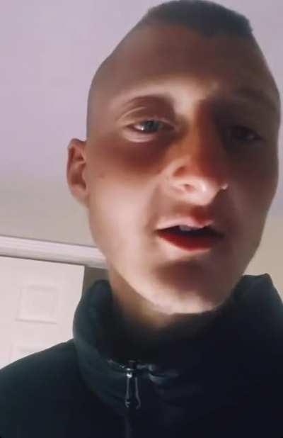 Roaring thunder live