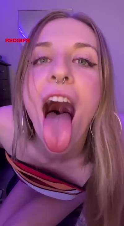 Say yes for 10 dick pics in ur inbox