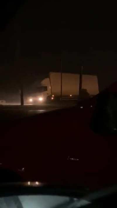 Vento de 157km/h tomba caminhão em Bom Jardim da Serra, SC