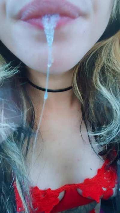 POV: the 20 of you online get to share this… who’s first in line?