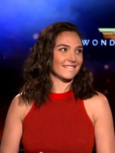 Gal Gadot lusting