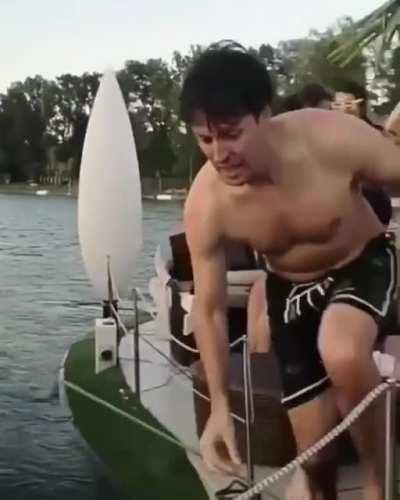 Pole disappearing act (NSFW)