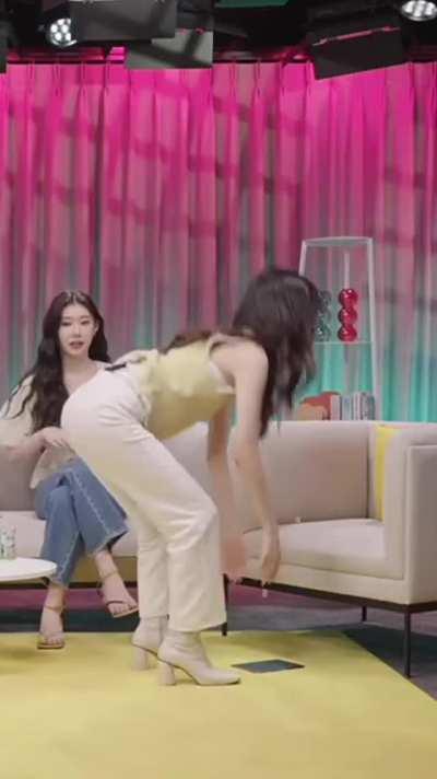 Yuna (ft. Chaeryeong) - white pants, heels, yellow top, 220523