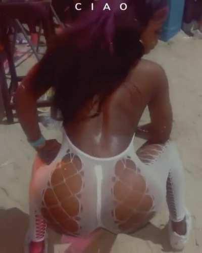 Bad Gyal moments with Wendy 🔥👌🏽 (@1winingmachine)