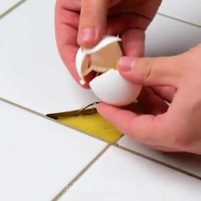 Must have ran out of hot glue