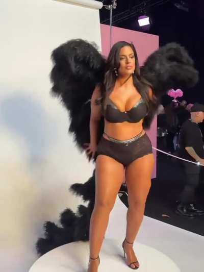 Victoria Secret event #1 - 16/10/25