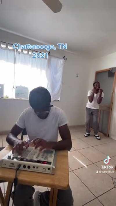 Imagine what Samurai Champloo would sound like in different hoods !!