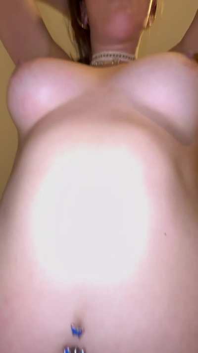 Amateur Riding Teen Porn GIF by littlesecretgirl