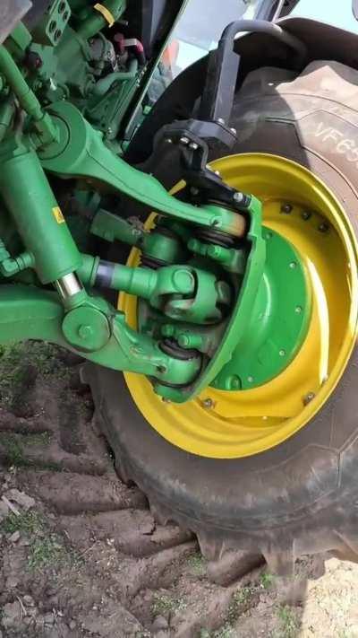Tractor's universal joint