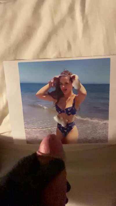 Joey King cum tribute