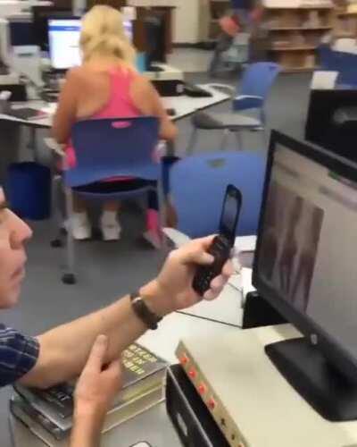 WCGW using a public computer to browse inappropriate pictures