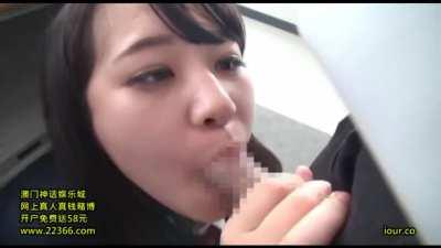 Student graduates the easy way [SDDE-431]