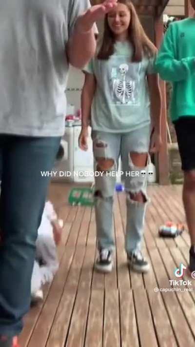 don't know where the original video is from so here is a weird sped up tiktok version