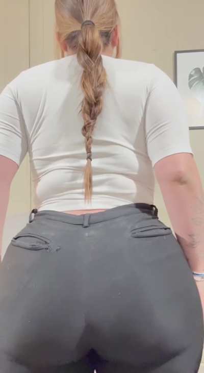 The hottest farts are right here