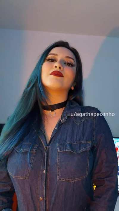 this is an invitation for you to fuck my tits