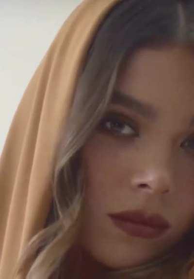 Hailee for The Laterals Magazine Summer Cover (June 2023)