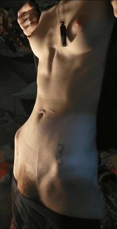 People who like strong goth girls are hot