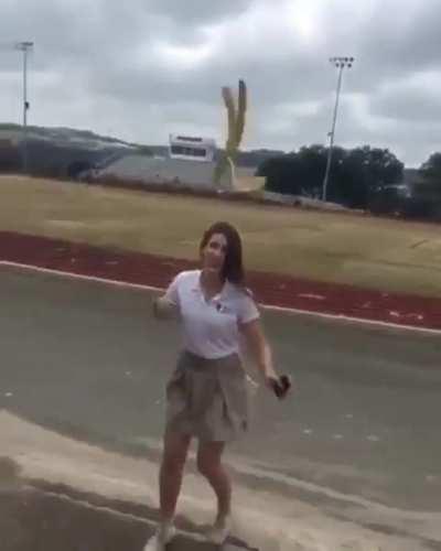 HMC while I strike a pose