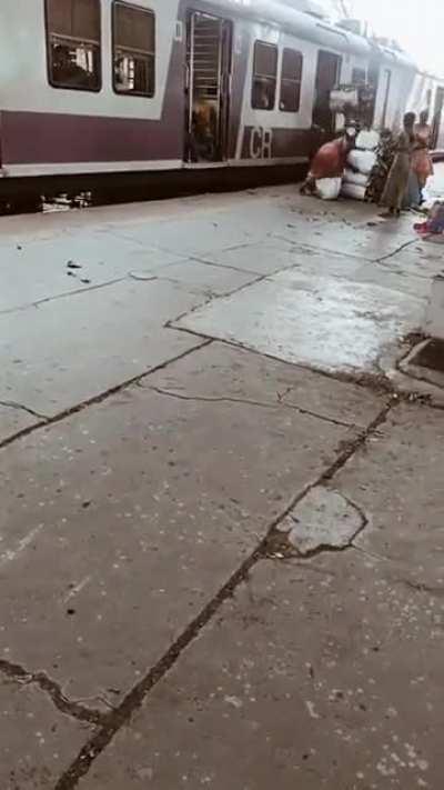 mumbai local can be made longer stops instead of this dangerous situation