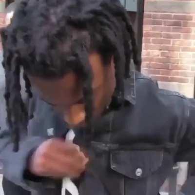 he so cute 🥺🥺 and look at that lil inhaler my heart 💜💜