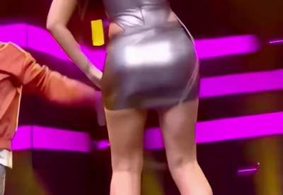 Nora Fatehi dancing at her best 