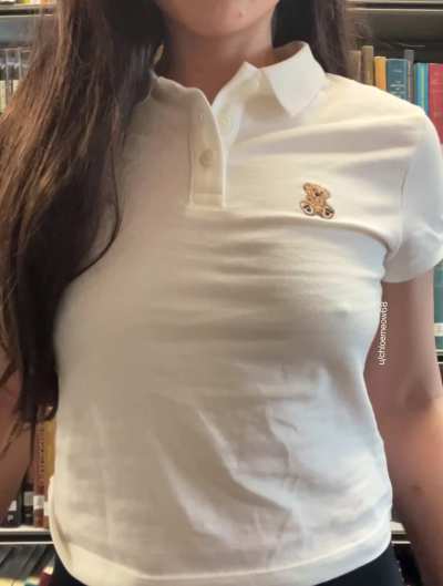 Do you think we can keep silent in the library?🤫