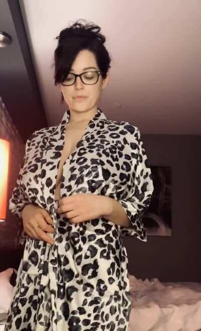 Her robe is magically deceptive