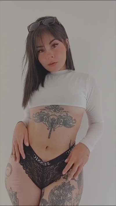 25 yo, milf and tiny boobs, still insecure about them!