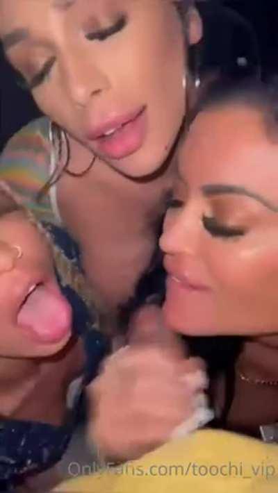 Blowjob Foursome Nightclub Public Sucking