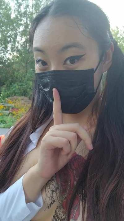 he type of videos i'd send you while you're at work if we were friends