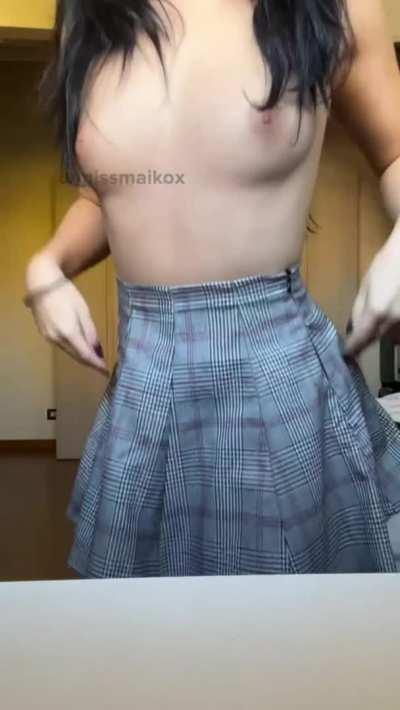 If you were my professor would you fuck me?🙈