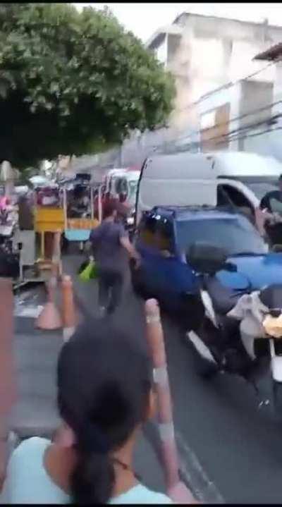 Kada vidim neobrazovane, nekulturne idiote u prometu poput ovog Alena Alića, sjetim se ovoga: