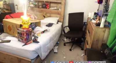 Pikachu, I choose u! (Ishowspeeds stream <3)