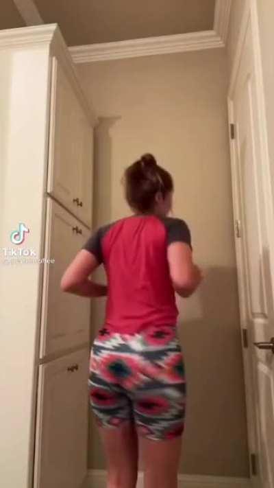 just watch it jiggle 🤤🤤