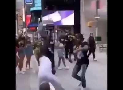 pov: no eres usuario de stand