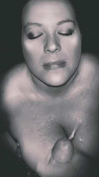 Amateur Big Tits Cumshot