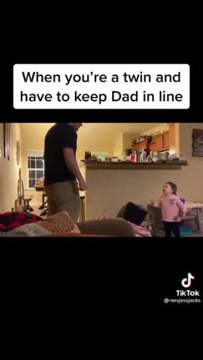 Sometimes you just need to remind your dad which twin is which