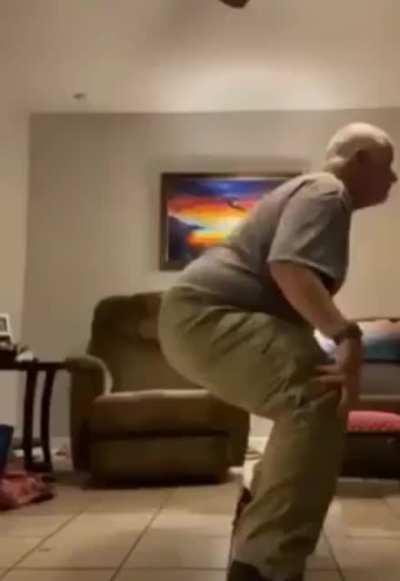 Bello when pilot not in shop