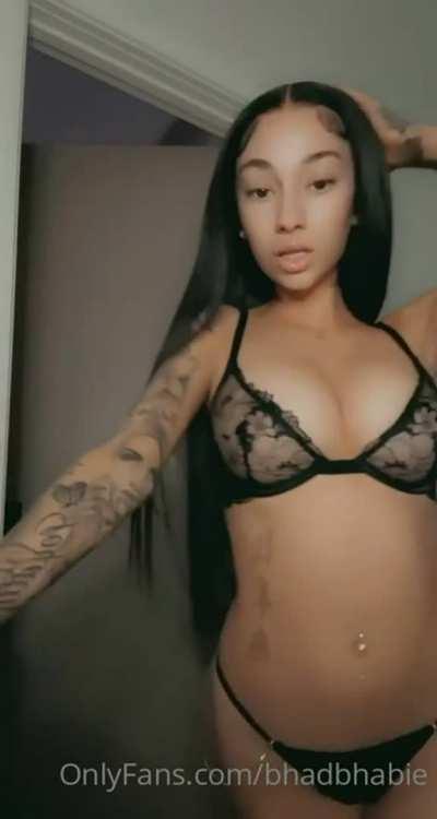 She's Bad AF - Get Her Folder