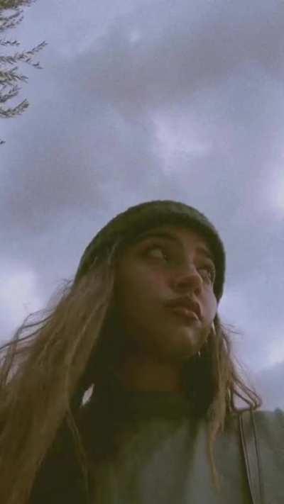 I sure do love her face.