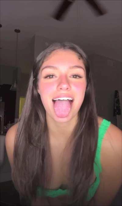 Who's this girl? I forget her name