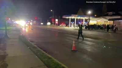 Kyle Rittenhouse shooting 3 people