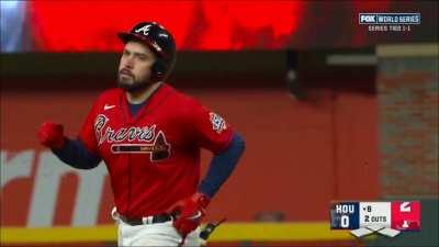 [Highlight] [Highlight] Travis d'Arnaud crushes a solo shot to deep center to double the Braves lead over the Astros