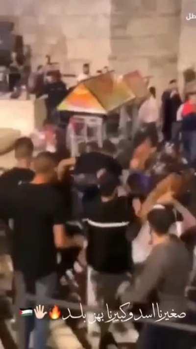 We will never give up our land for those who claim it as their birth right Heroes of Palestine heroes of the same old alquds (jerusalem)...long live Palestine,long live Palestine🇵🇸✌🏼🇵🇸✌🏼🇵🇸✌🏼🇵🇸✌🏼